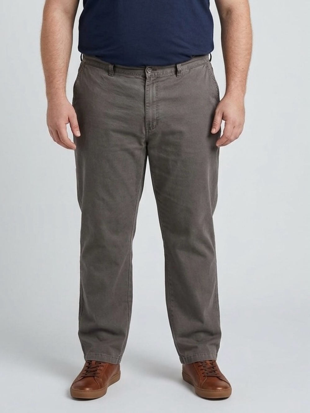 Columbia Men's Relaxed Fit Jeans in Charcoal Gray